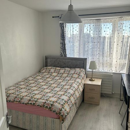Cosy 2-Bedroom Flat In Finsbury Park, Modern, Convenient & Close To Central London! Eksteriør billede