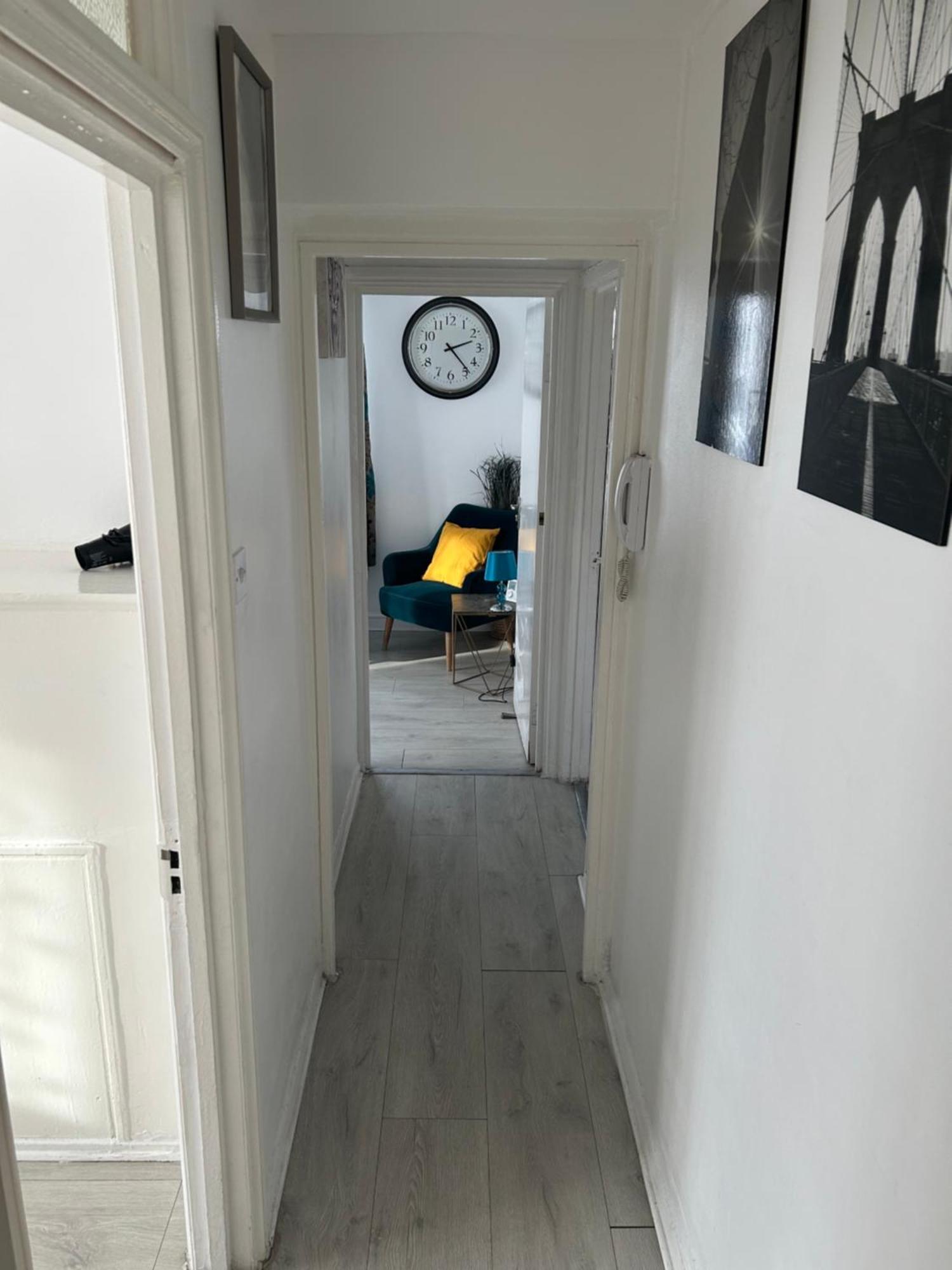 Cosy 2-Bedroom Flat In Finsbury Park, Modern, Convenient & Close To Central London! Eksteriør billede